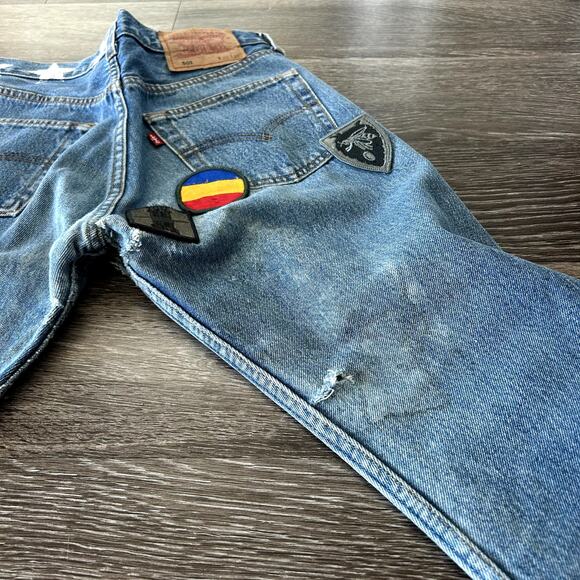 Vintage Levi’s 501 Jeans XS W28 L30 ICONS Rework USA Distressed Patchwork Denim - Picture 15 of 16